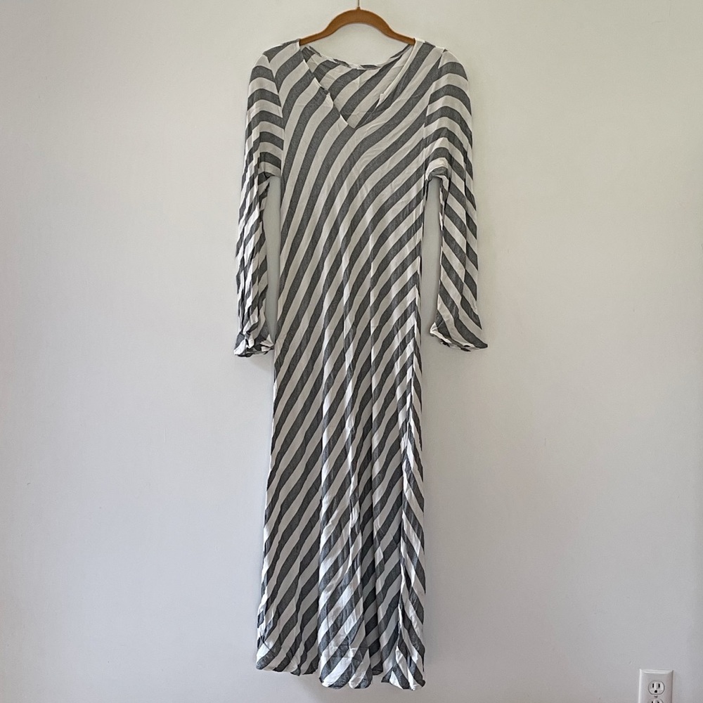 Italian Maxi Long Sleeve Dress